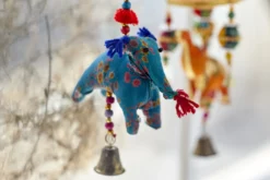 Anhänger 'Elefant' petrol