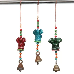 Anhänger 'Ganesh' grün mit Glocke