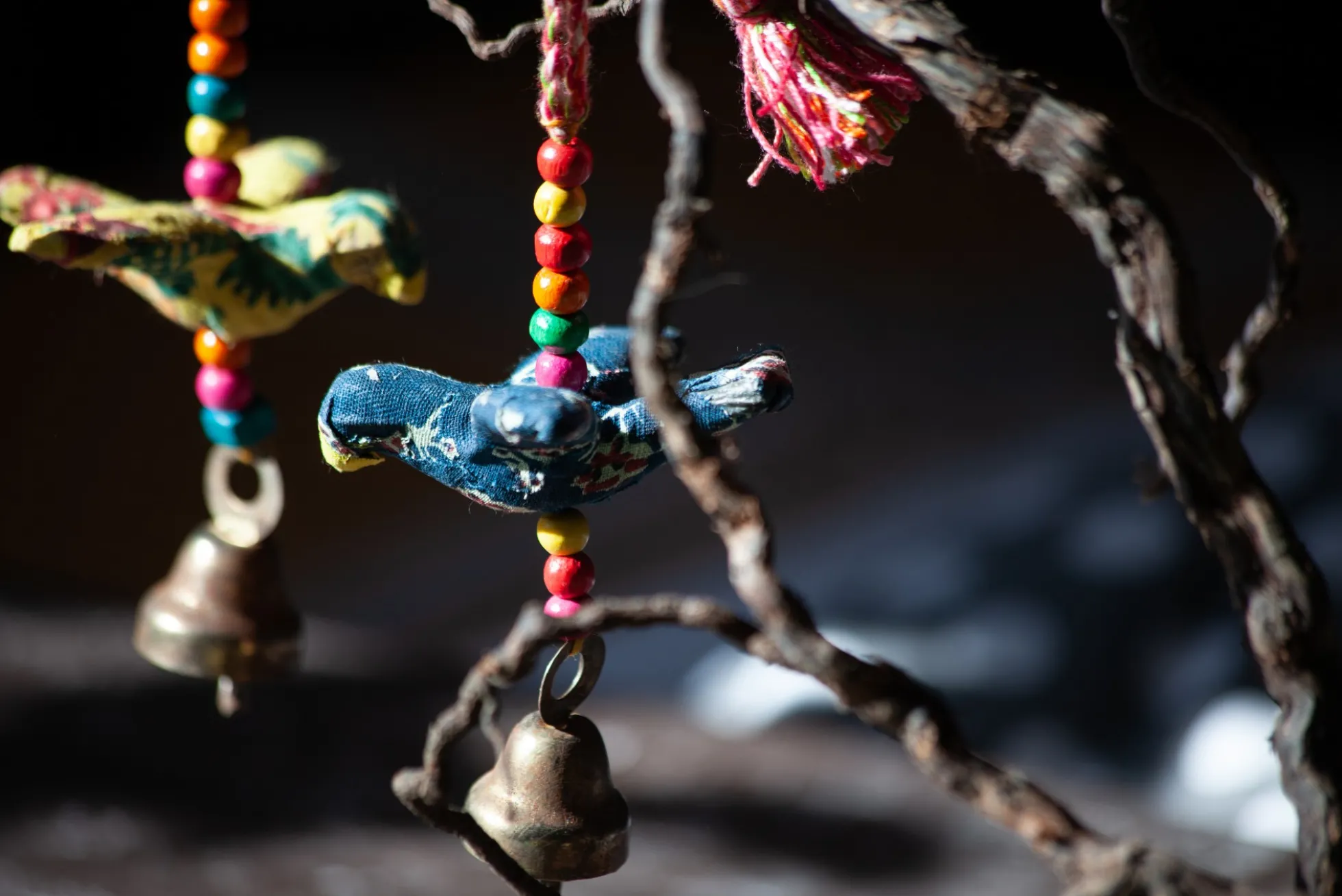 Anhänger 'Vogel' mit Glocke