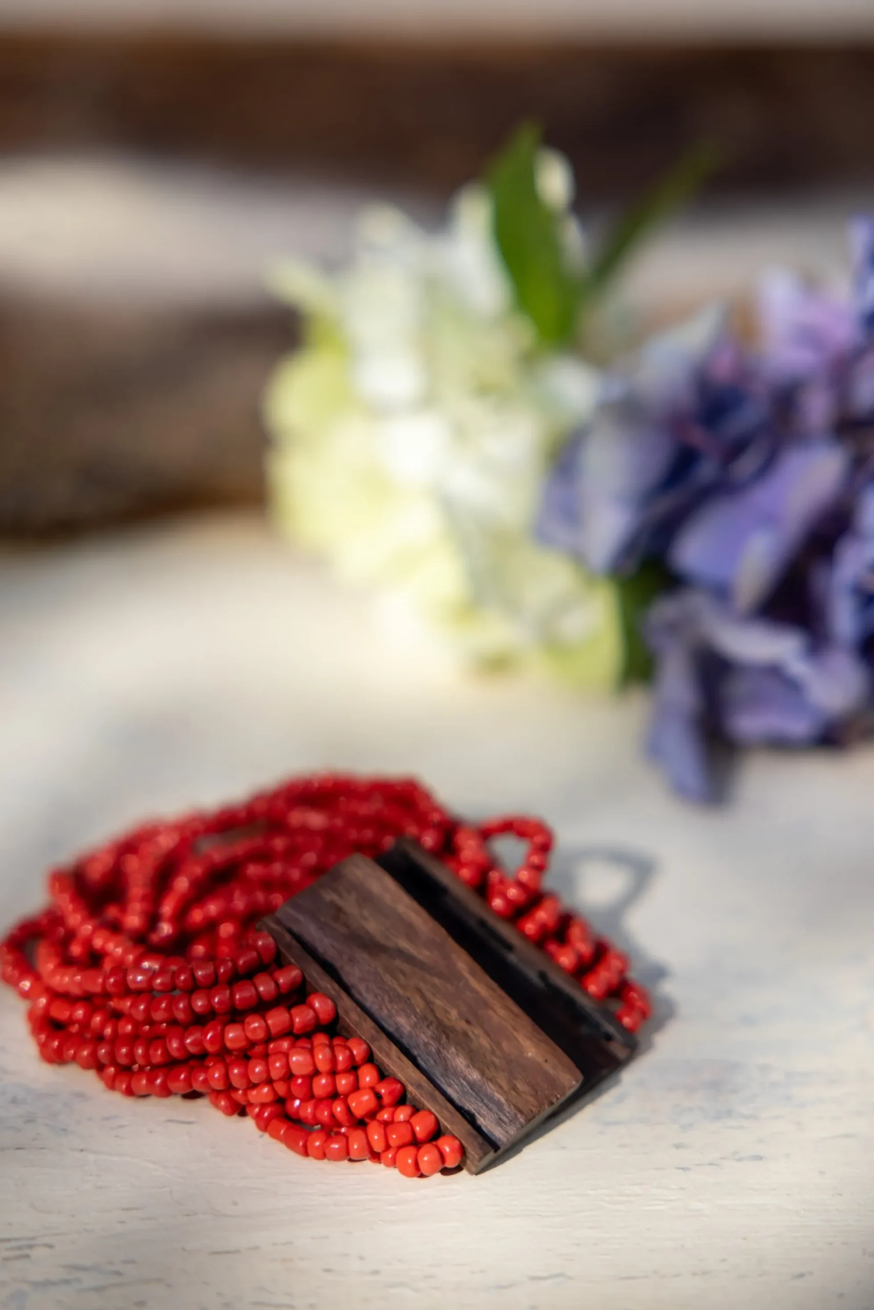 Armband 'Sangket' mit roten Perlen