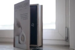 Buchtresor 'Minimalism'