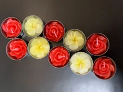 10 Duft-Teelichter 'Blume' handgeformt