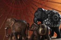 Elefant aus Holz
