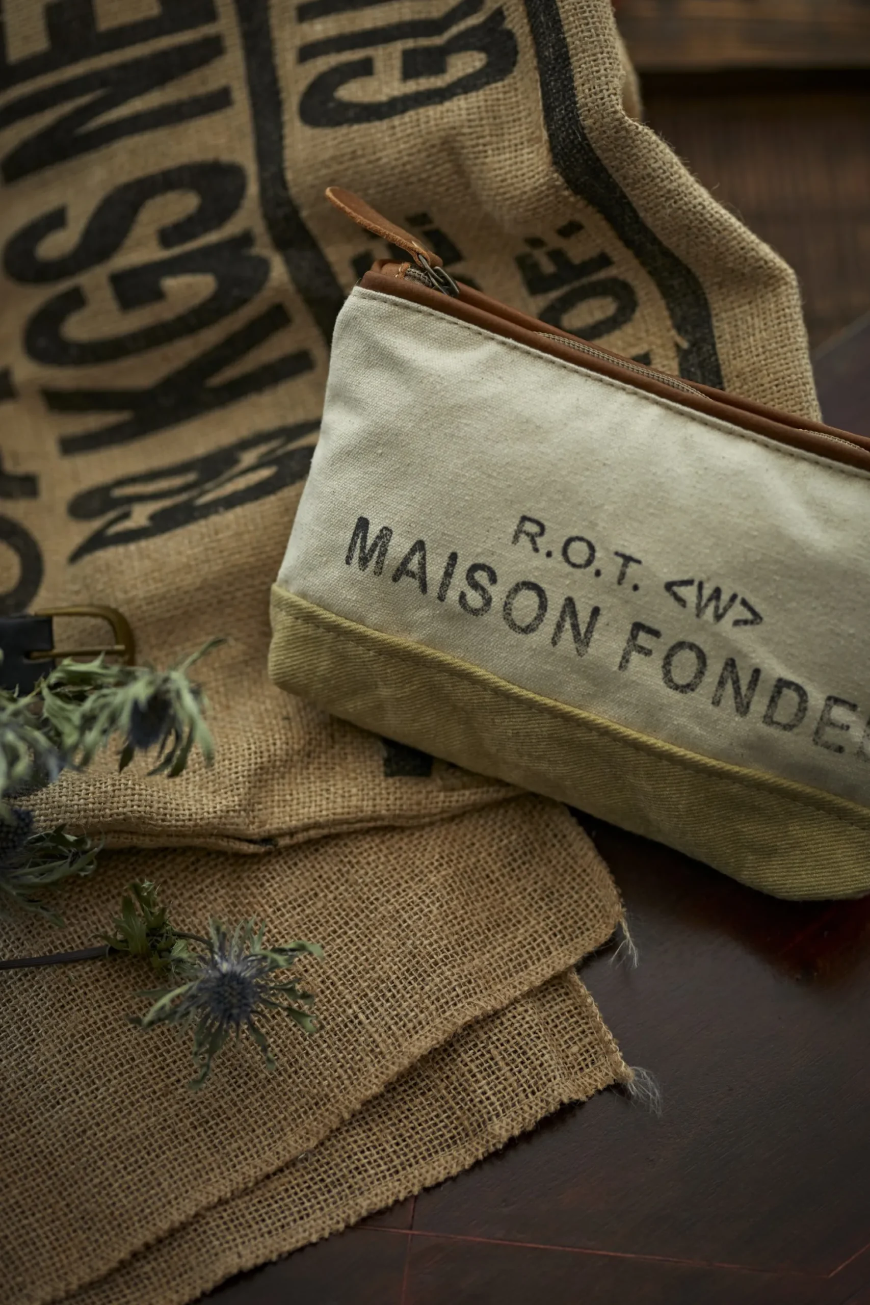 Etui "Maison Fondee"