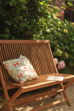 Gartenbank 'Isakson' aus Teakholz