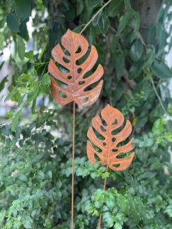Gartenstecker 'Monstera'