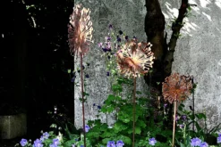 Gartenstecker 'Pusteblume' aus Eisen