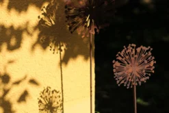 Gartenstecker 'Pusteblume' aus Eisen