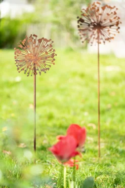 Gartenstecker 'Pusteblume' aus Eisen