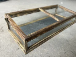Glas-Schaukasten