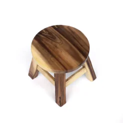 Hocker aus Akazienholz