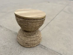 Hocker aus Bananenblattfaser