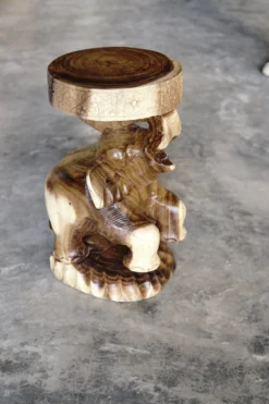 Hocker 'Elefant'