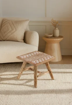 Hocker 'Graphic' Mangoholz