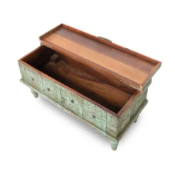 Holztruhe mintgrün