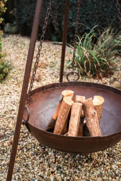 Kadai an Dreibein