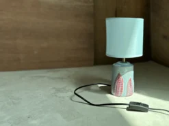 Keramik-Tischleuchte 'Platippe'