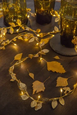 Lichterkette 'Leaves' gold 2 m