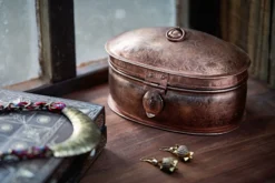 Metallschatulle oval