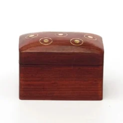 Mini-Schatulle mit Messingintarsien