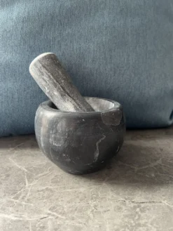 Mörser 'Rivik' aus Granit