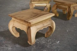Opiumtisch aus Akazie