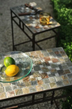 Rechteckiger Mosaiktisch 'Castille' L aus Naturstein