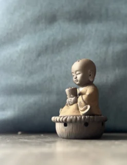 Räucherhalter 'Young Monk'