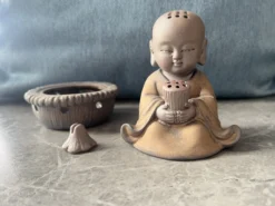 Räucherhalter 'Young Monk'