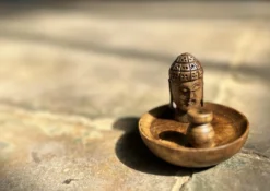 Räucherkegelhalter 'Buddha'