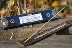 Räucherstäbchen 'Black Opium'