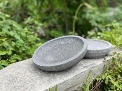 Schale aus Lavastein
