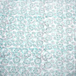 Serviette mit Blumenmuster