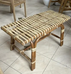 Sitzbank aus Rattan