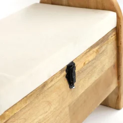 Sitztruhe 'Carlson' mit Kissen