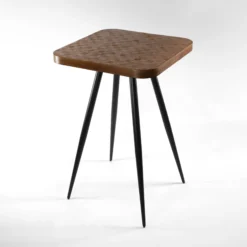 Stehtisch 'Matrisse' aus recyceltem Teak