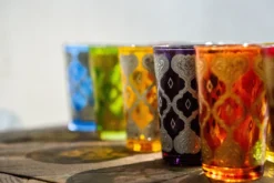 Teeglas 'Jakar' rot-gold