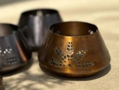 Teelichthalter 'Lapsi' antik gold