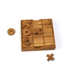 Tic-Tac-Toe Spiel aus Holz
