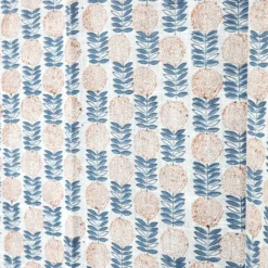 Vorhang mit Blockprint